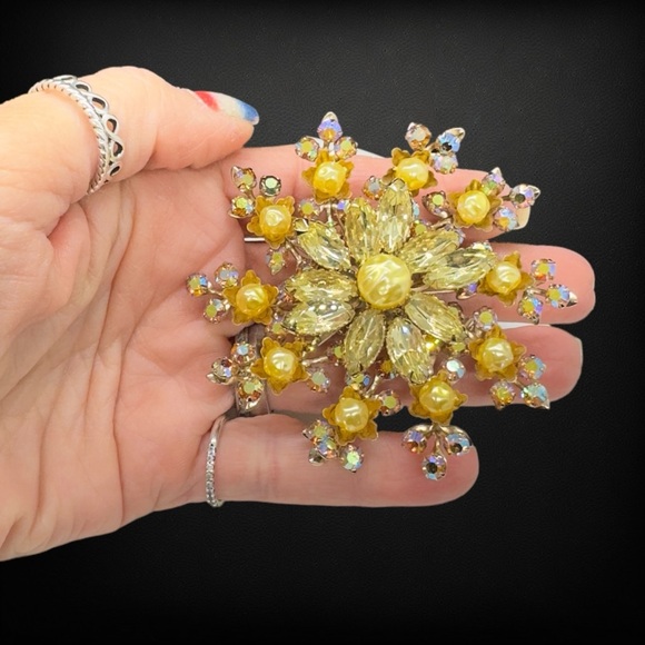 Vintage Layered Faux Pearl, AB Crystal & Citrine “Snowflake” Brooch - Picture 7 of 7